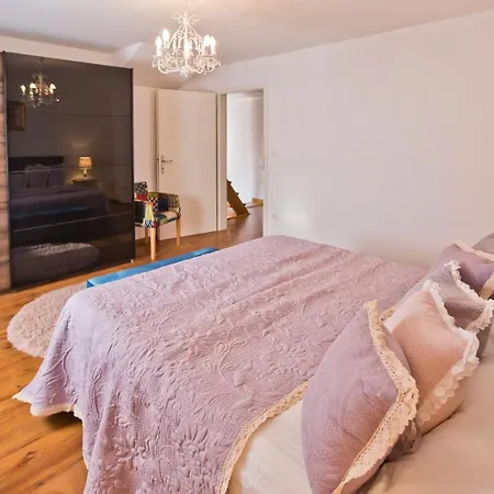 Kate -with Private Pool And Bbq *