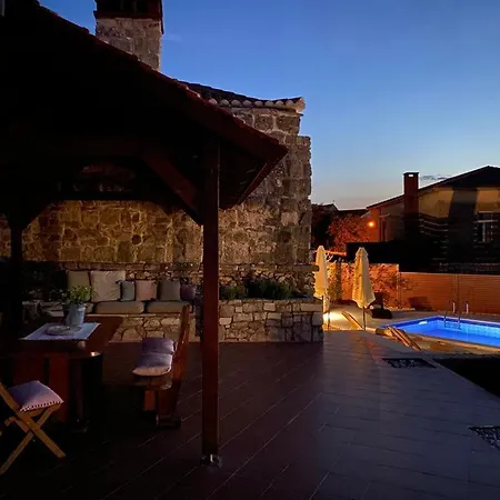 Kate -with Private Pool And Bbq * Brusje